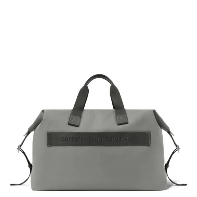 Signature in ECONYL® Nylon-Reisetaschen
