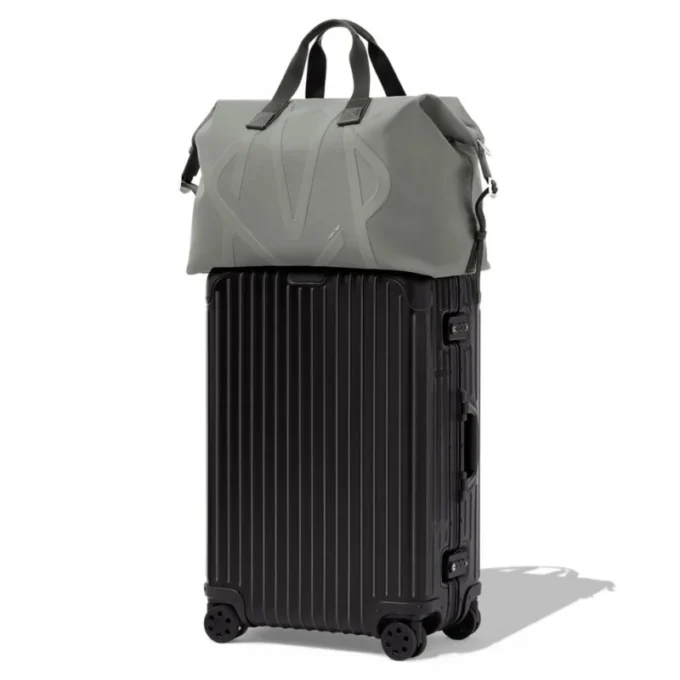 Signature in ECONYL® Nylon-Reisetaschen