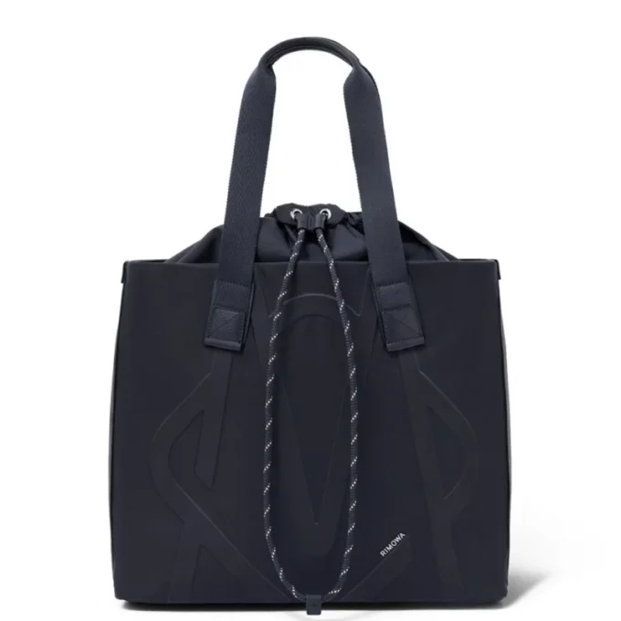 Signature Sliding aus ECONYL®-Nylon TrageBags